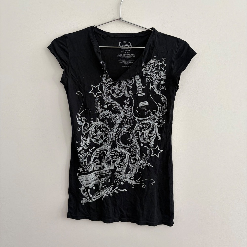 First Love Y2K Graphic T Shirt Black Silver Foil Guitar Boombox Small